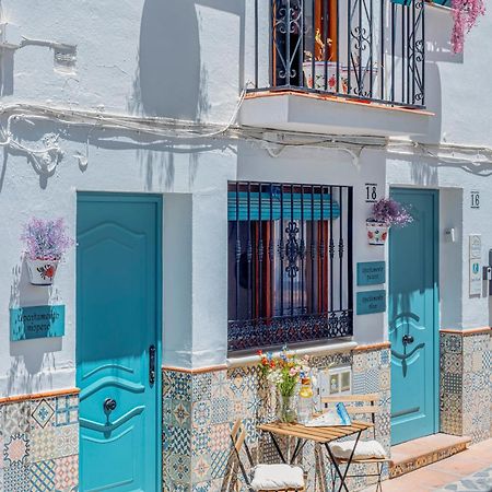 Casa De La Montana Apartments Саялонга Экстерьер фото