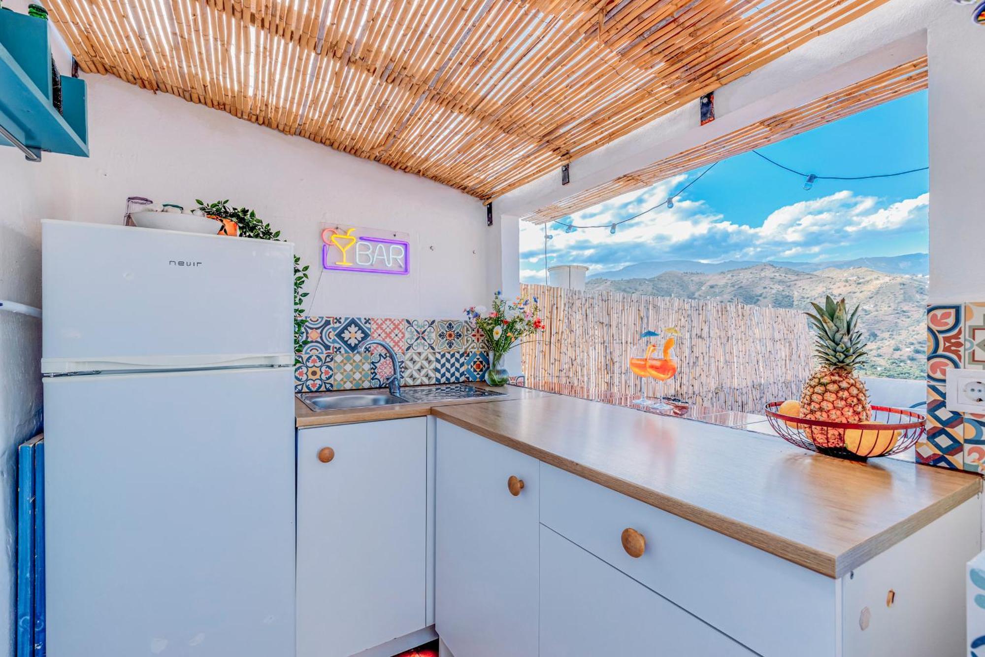 Casa De La Montana Apartments Саялонга Экстерьер фото